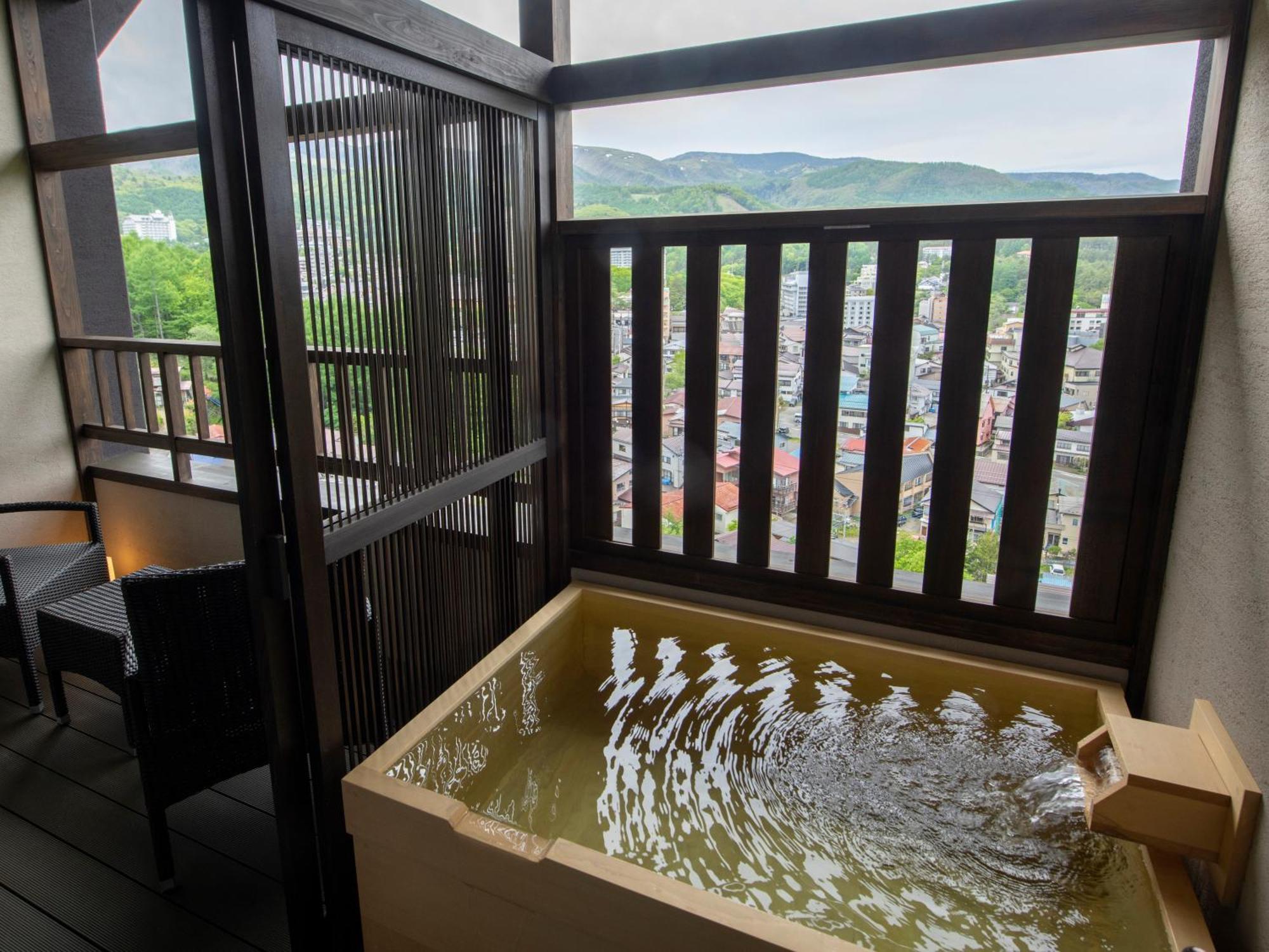 La Vista Kusatsu Hills Buitenkant foto